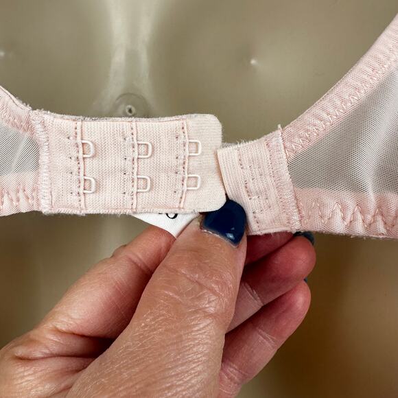 Marie Jo Leda Padded Plunge Bra Glossy Pink 36E - Picture 9 of 13